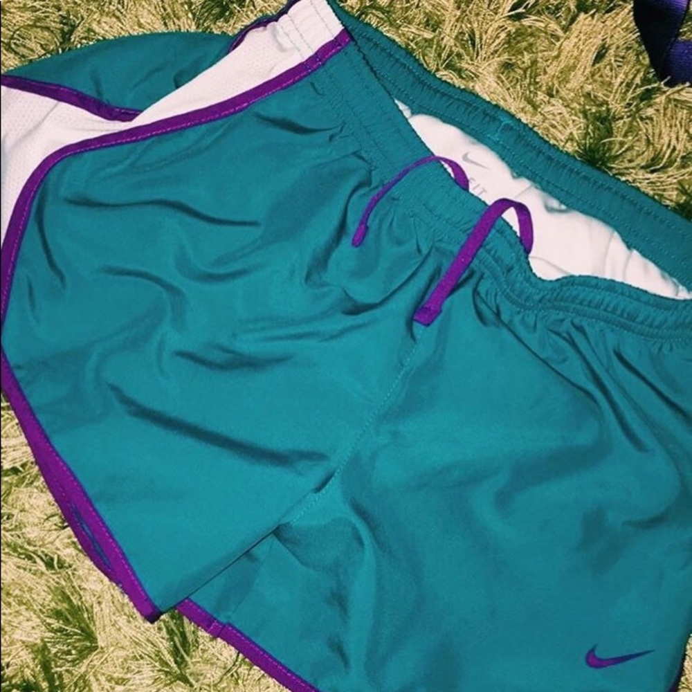 4 DIFFERENT nike running shorts!